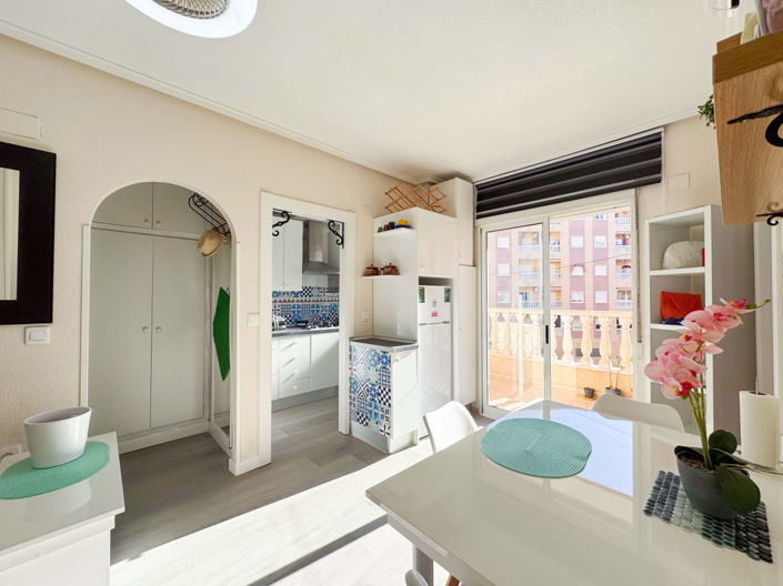 Image No.9-2 Bed Apartment for sale