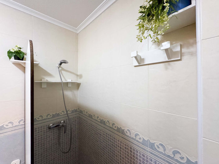 Image No.20-2 Bed Apartment for sale