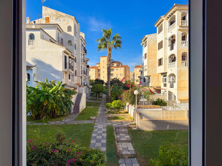 Image No.17-1 Bed Apartment for sale