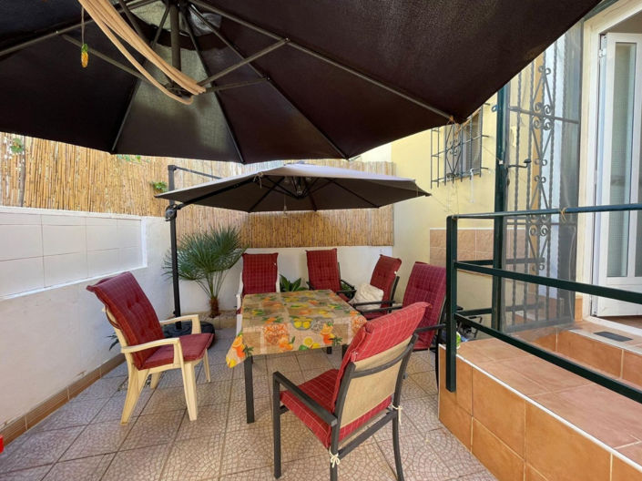 Image No.2-Maison de ville de 3 chambres à vendre à Orihuela Costa