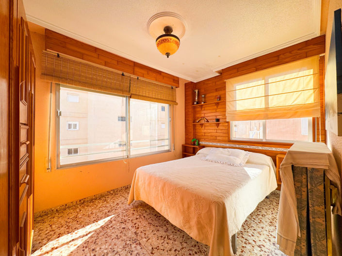 Image No.22-3 Bed Apartment for sale