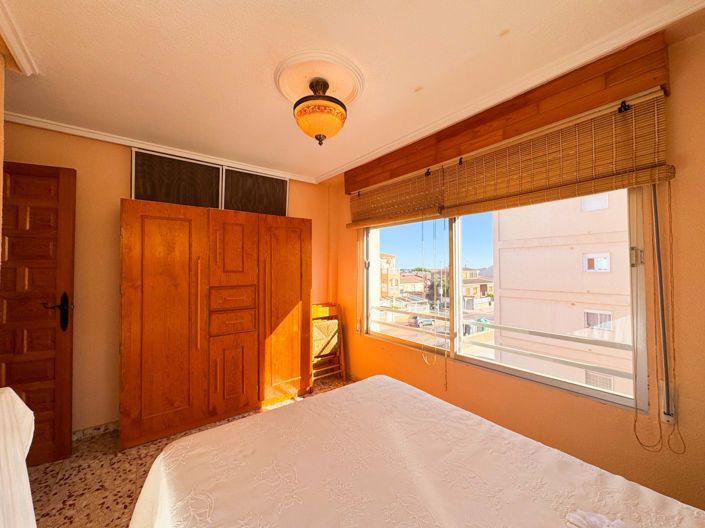 Image No.23-3 Bed Apartment for sale