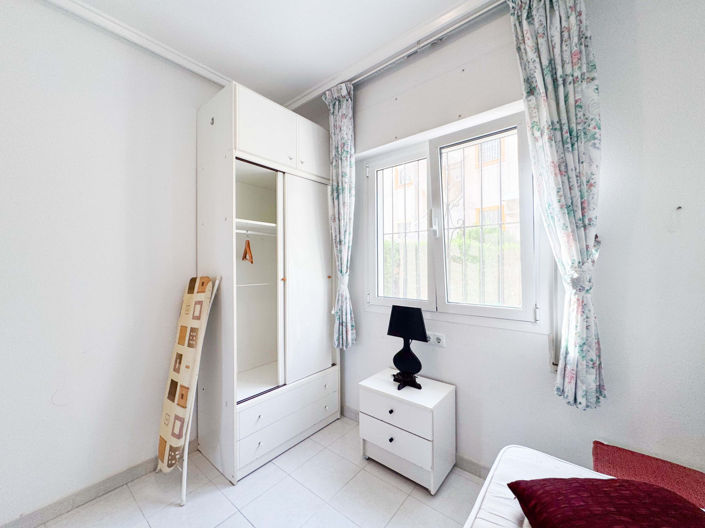 Image No.8-Appartement de 2 chambres à vendre à Torrevieja