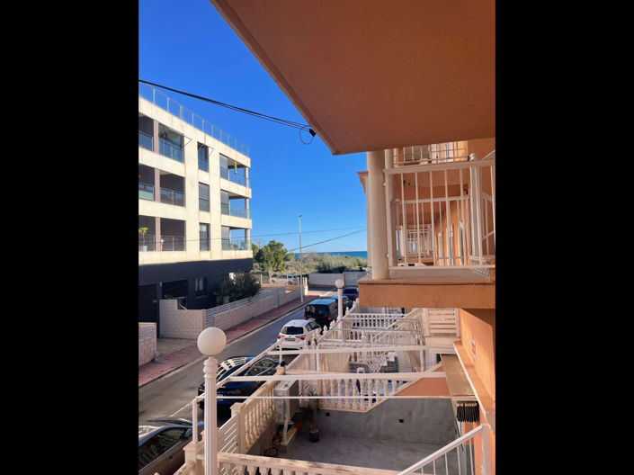 Image No.25-2 Bed Apartment for sale