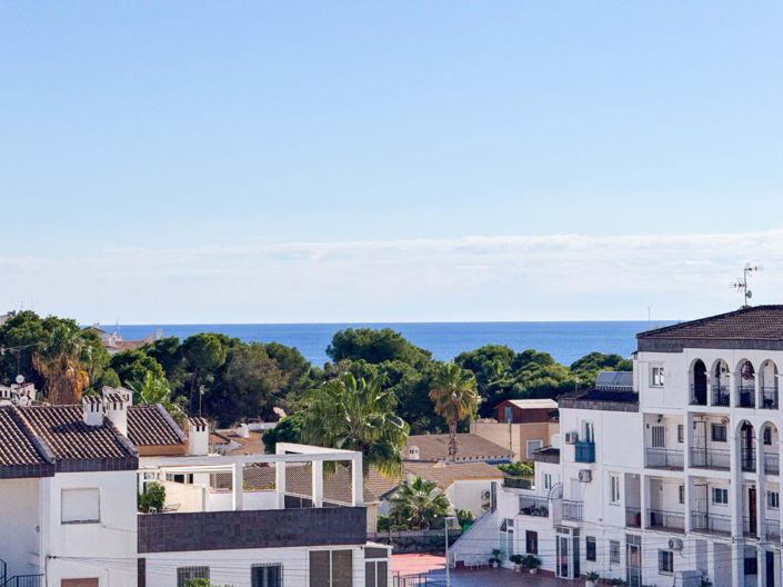 Image No.37-2 Bed Apartment for sale