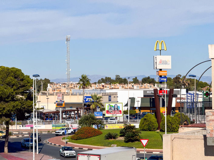 Image No.40-2 Bed Apartment for sale