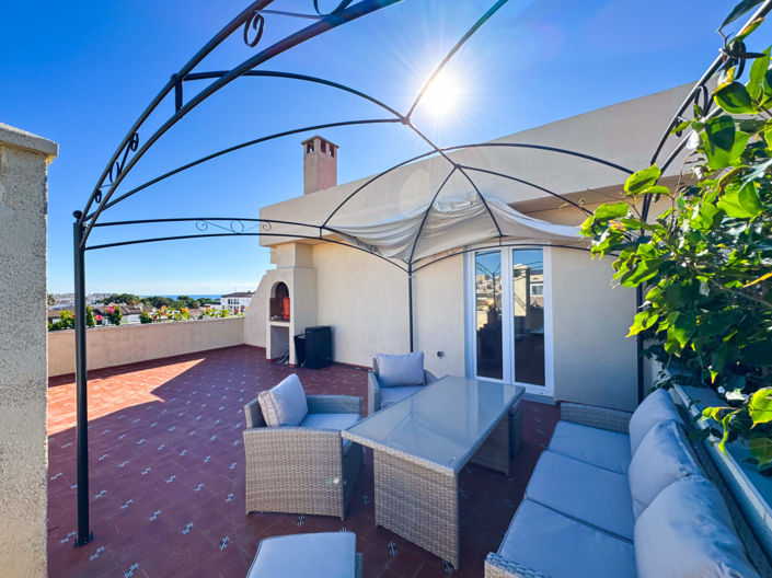 Image No.42-2 Bed Apartment for sale