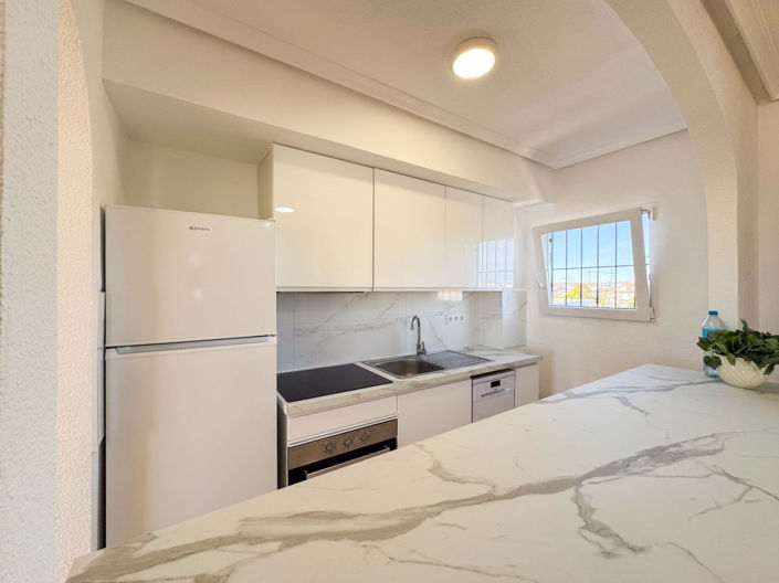 Image No.9-2 Bed Apartment for sale