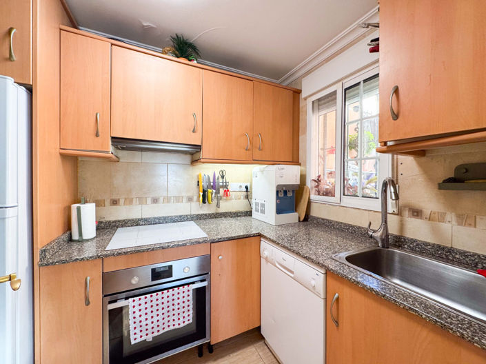 Image No.22-3 Bed Townhouse for sale