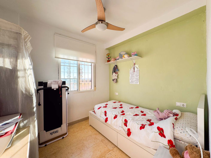 Image No.26-3 Bed Townhouse for sale