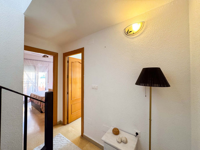 Image No.32-3 Bed Townhouse for sale