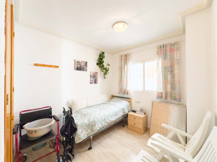 Image No.21-2 Bed Apartment for sale