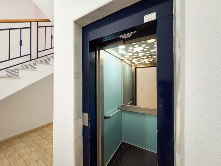 Image No.32-2 Bed Apartment for sale