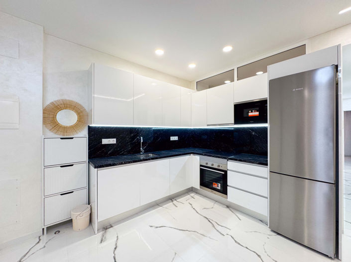 Image No.11-2 Bed Apartment for sale