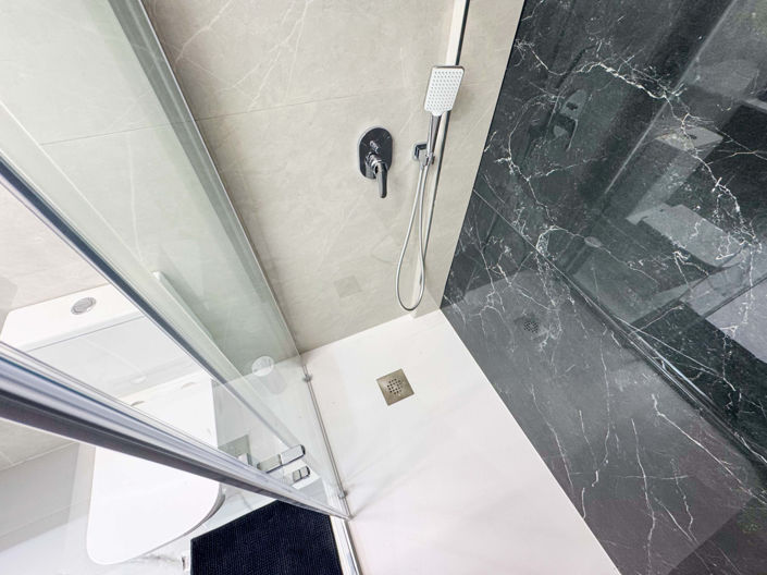 Image No.20-2 Bed Apartment for sale