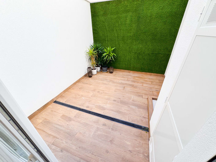 Image No.27-2 Bed Apartment for sale