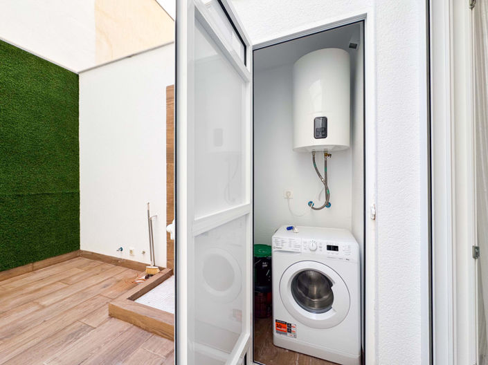 Image No.30-2 Bed Apartment for sale