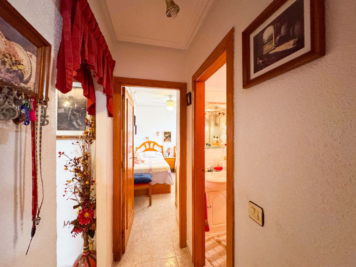 Image No.17-2 Bed Villa for sale