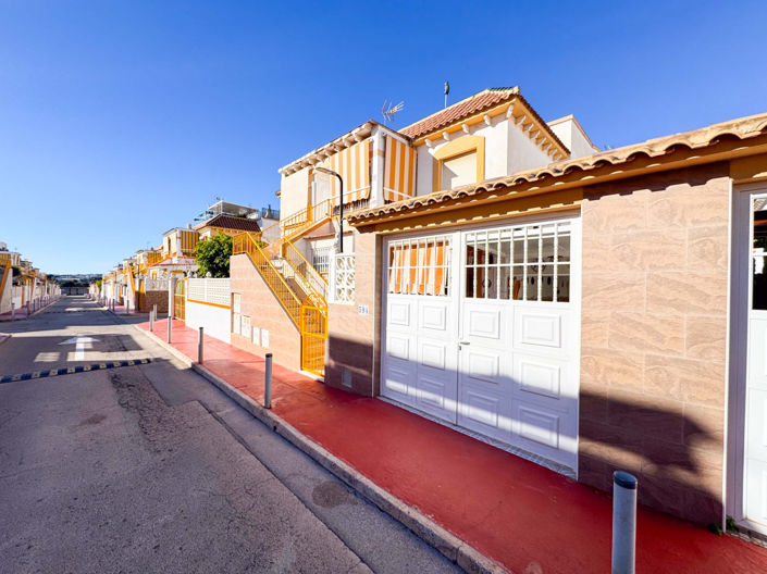 Image No.21-2 Bed Villa for sale