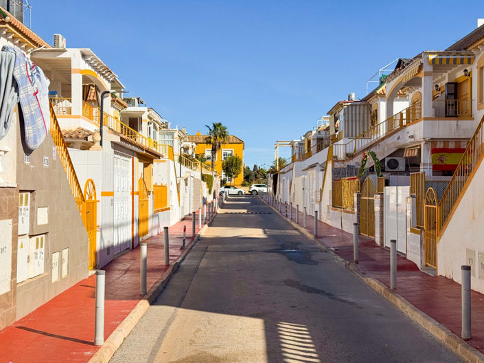 Image No.26-2 Bed Villa for sale