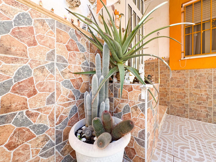 Image No.35-2 Bed Villa for sale