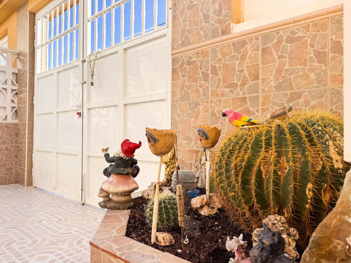 Image No.36-2 Bed Villa for sale