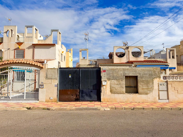 Image No.3-Maison de ville de 2 chambres à vendre à Torrevieja