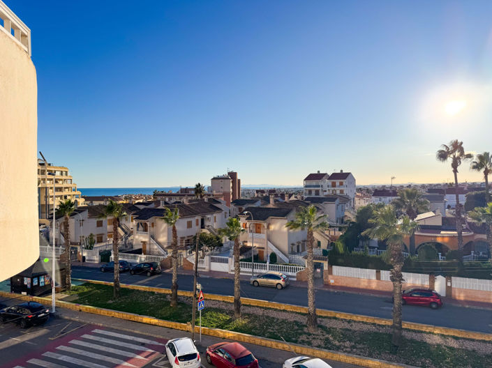 Image No.12-Apartment for sale