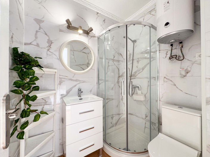 Image No.23-Apartment for sale