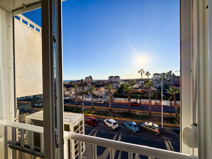 Image No.6-Apartment for sale