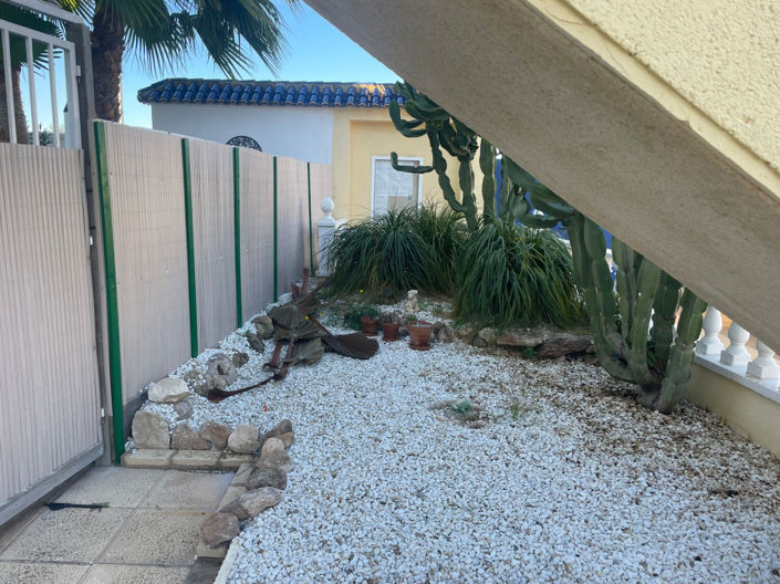 Image No.5-2 Bed Villa for sale