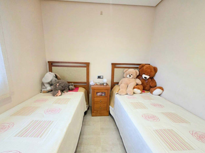 Image No.29-5 Bed Villa for sale