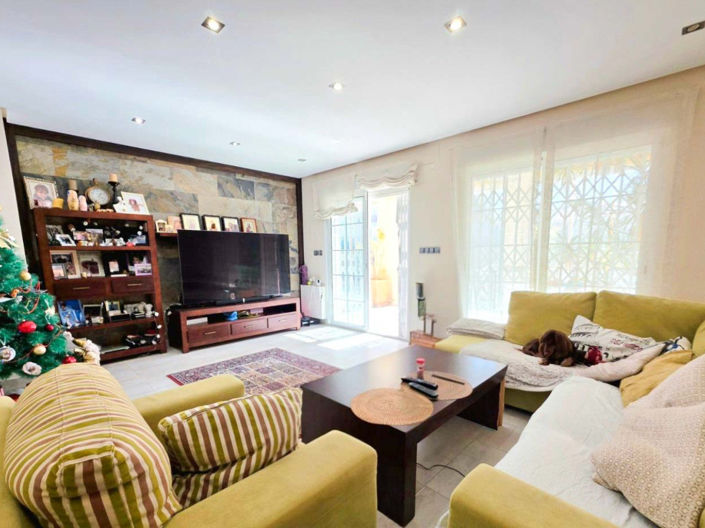 Image No.9-5 Bed Villa for sale