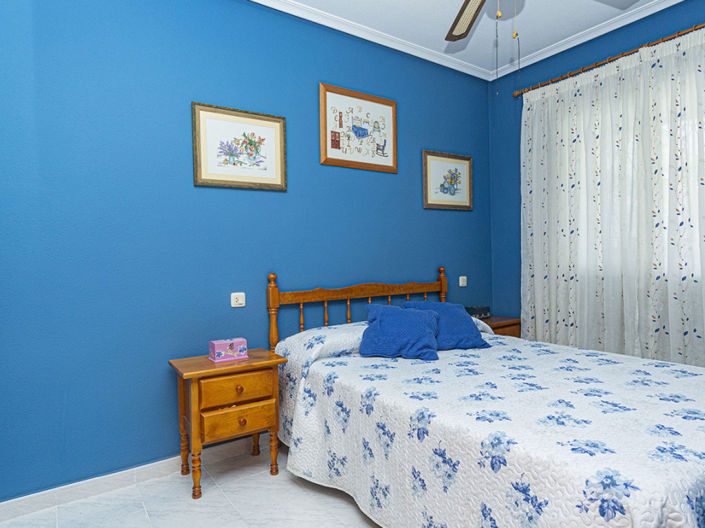 Image No.23-2 Bed Apartment for sale