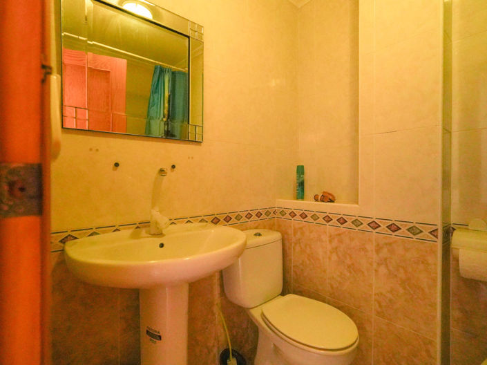 Image No.16-2 Bed Apartment for sale