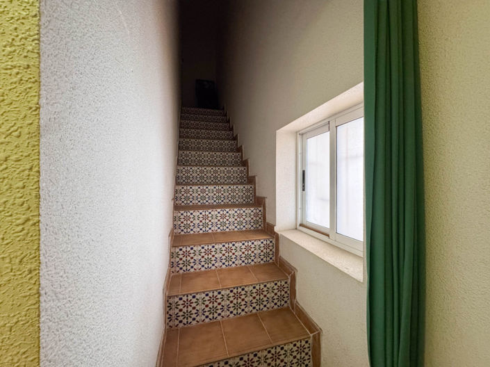 Image No.23-2 Bed Apartment for sale