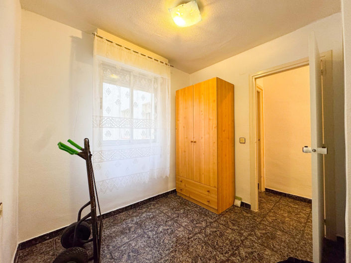 Image No.17-3 Bed Apartment for sale