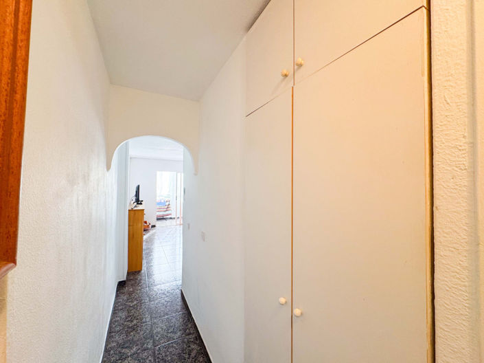 Image No.18-3 Bed Apartment for sale