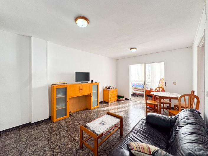 Image No.24-3 Bed Apartment for sale