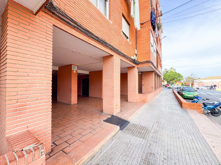 Image No.32-3 Bed Apartment for sale