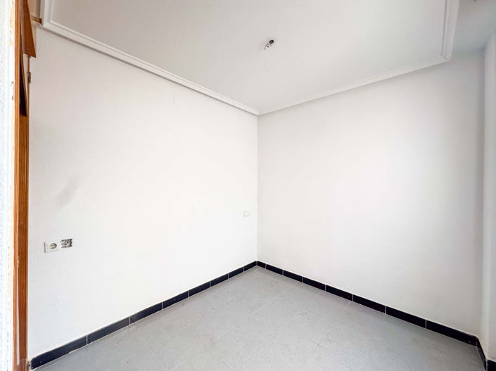 Image No.5-Appartement de 1 chambre à vendre à Torrevieja