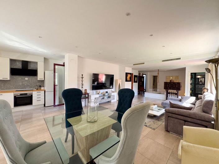 Image No.11-Villa de 5 chambres à vendre à Benahavis