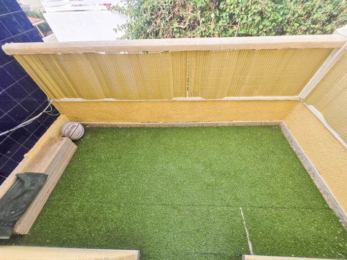 Image No.21-3 Bed Townhouse for sale