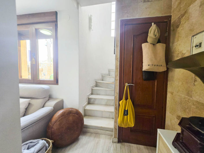 Image No.35-3 Bed Townhouse for sale