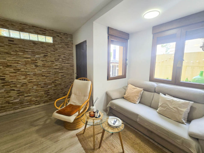 Image No.39-3 Bed Townhouse for sale