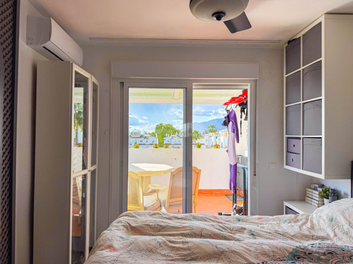 Image No.24-Appartement de 2 chambres à vendre à Estepona