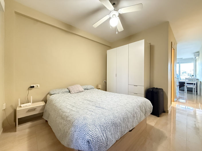 Image No.23-1 Bed Apartment for sale