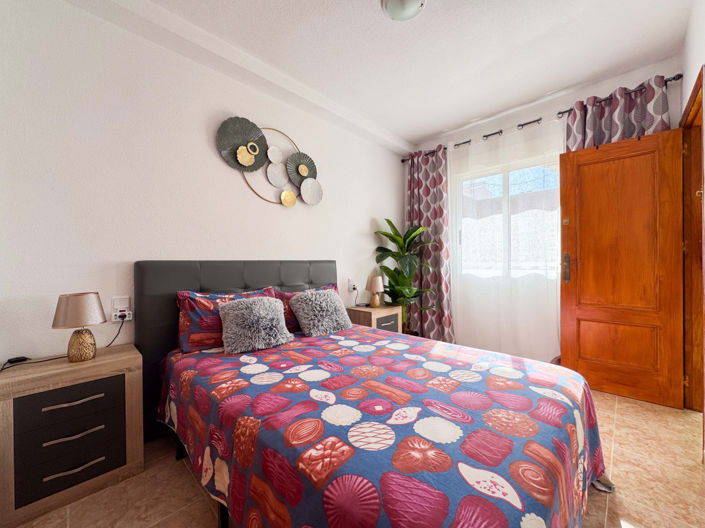 Image No.21-1 Bed Apartment for sale