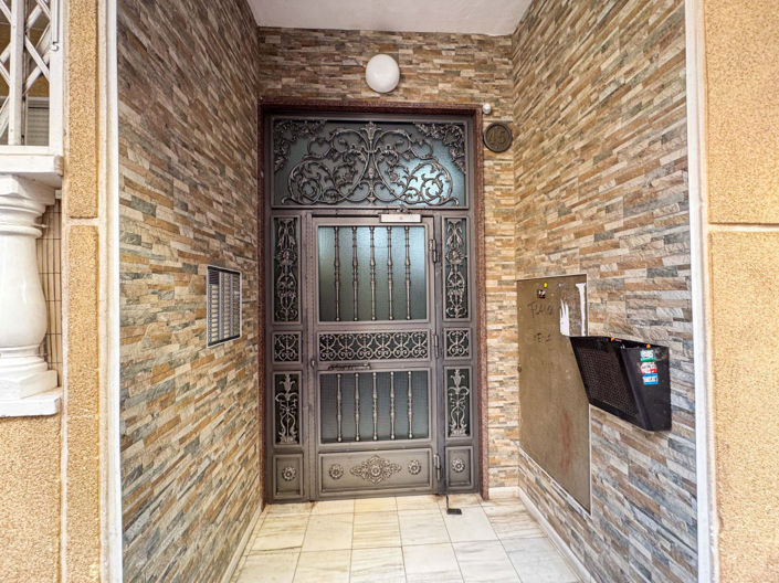 Image No.38-1 Bed Apartment for sale