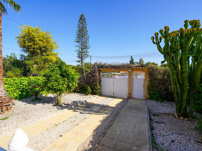 Image No.19-3 Bed Villa for sale